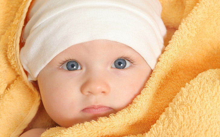 baby's white knit cap, children, blanket, face, eyes, towel, cute, HD wallpaper