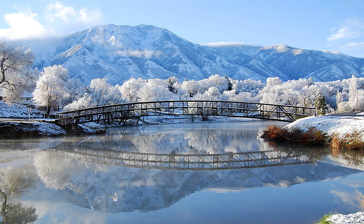Beautiful Winter Scene, black metal bridge, Seasons, cold temperature, HD wallpaper