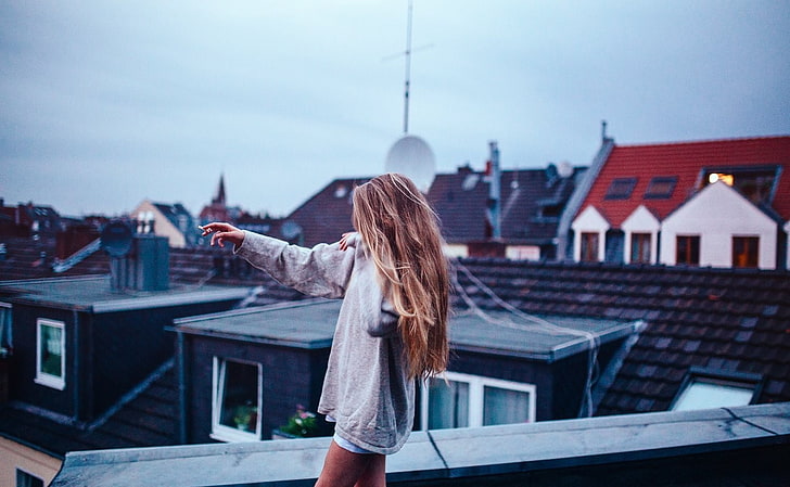 blonde, women, rooftops, building exterior, one person, architecture, HD wallpaper