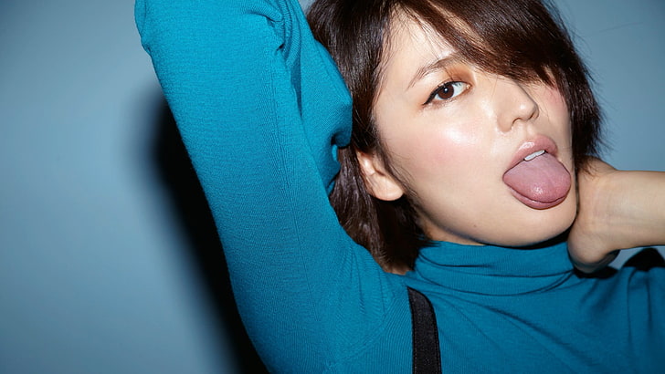 women's blue turtleneck long-sleeved shirt, Masami Nagasawa, Asian