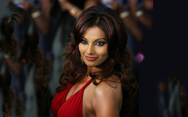 HD wallpaper: Bipasha Basu in Red, bollywood actress, brunette, smile,  indian actress | Wallpaper Flare