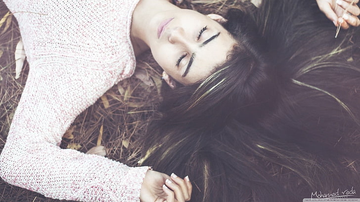 closed eyes, women, lying down, brunette, sweater, young adult, HD wallpaper