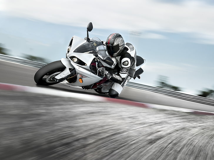 white and black sports bike, Wallpaper, speed, track, motorcycle, HD wallpaper