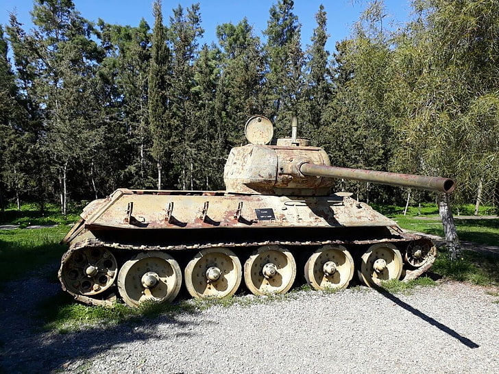 T-34-85, tank, Russian Army, plant, tree, military, day, nature