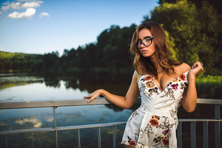 women's red and white floral plunging neckline mini dress, Dmitry Medved, HD wallpaper