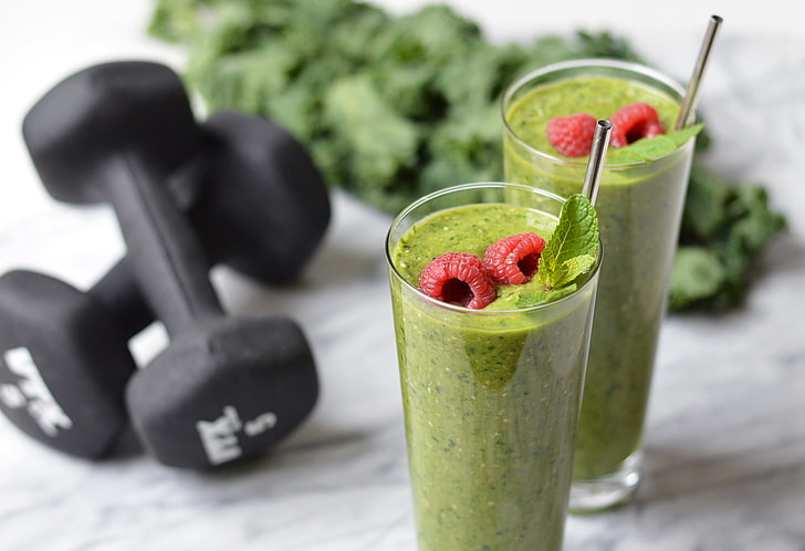 two clear drinking glasses and pair of black dumbbells, smoothies, HD wallpaper