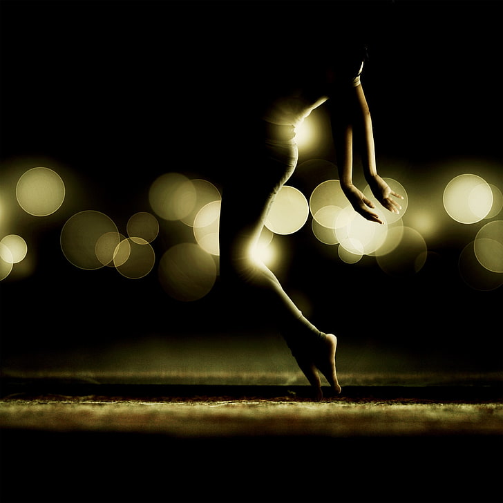 light bokeh, night, backlighting, silhouette, dancing, illuminated, HD wallpaper