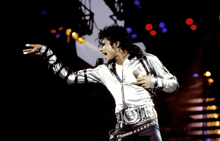 Singers, Michael Jackson, one person, night, real people, young adult