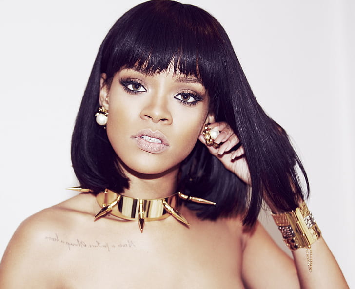Rihanna, music, women, necklace, ebony