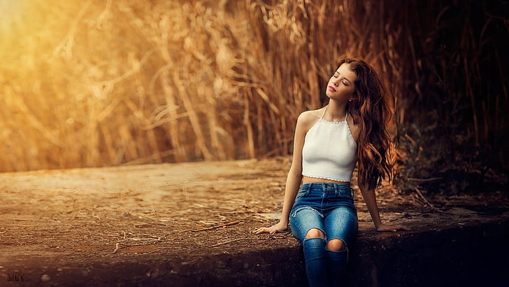 David Mas, model, redhead, wavy hair, women outdoors, torn jeans, HD wallpaper