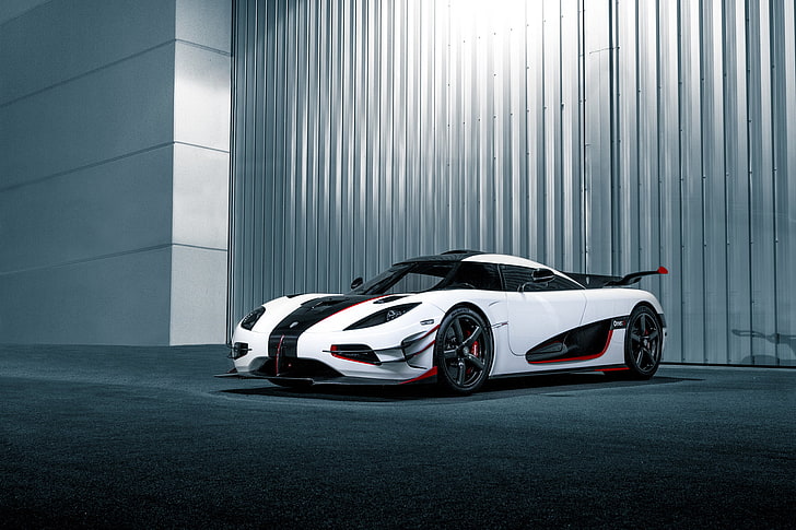 Hd Wallpaper White And Black Sports Coupe Koenigsegg One Side View Car Wallpaper Flare