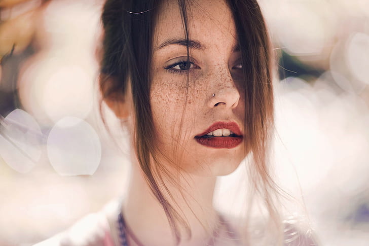 women, Ruby James, freckles, looking away, pierced nose, hair in face