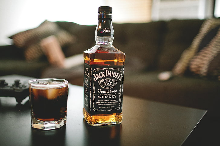 Jack Daniels Whiskey bottle, glass, alcohol, drink, beer - Alcohol