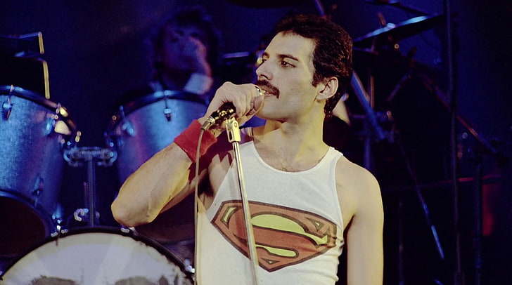 Queen, Freddy Mercury, musician, singer, Superman, performance