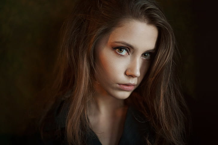 Maxim Maksimov, face, simple background, auburn hair, Ksenia Kokoreva