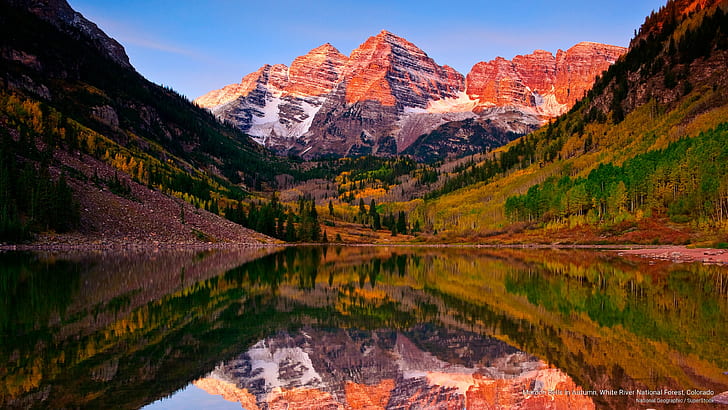 Maroon Bells in Autumn, White River National Forest, Colorado, HD wallpaper