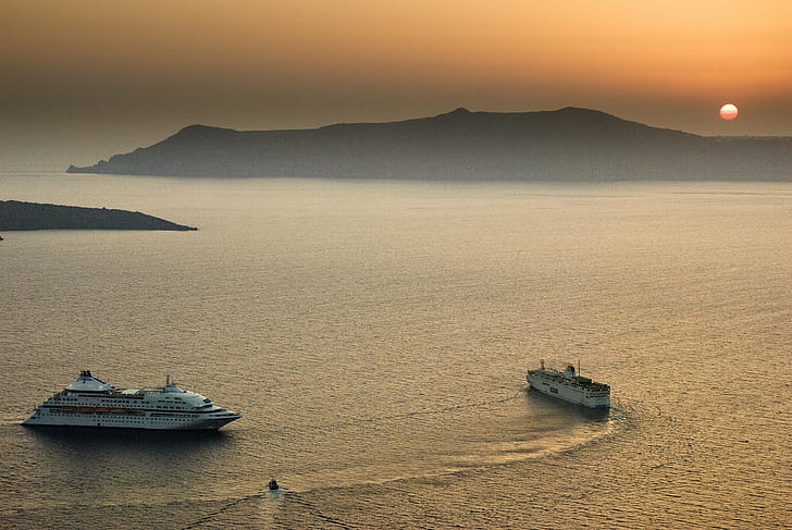 photo of two boat on the sea during golden hour, Ferry, Dance