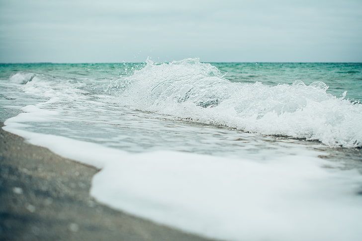 sea waves, water, water drops, Linux Mint, foam, blue, coast HD wallpaper