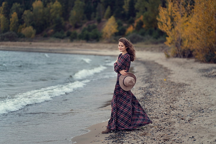 women outdoors, dress, model, hat, women with hats, shore, shoreline, HD wallpaper