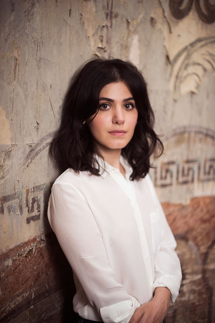 Katie Melua, singer, women, portrait, one person, adult, looking at camera