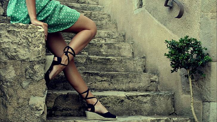 women, high heels, dress, legs, stairs, wedge shoes, green dress, HD wallpaper