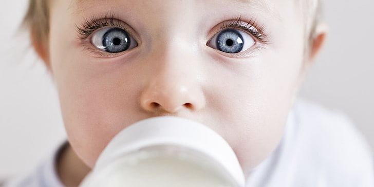 white and black dome light, baby, blue eyes, children, face, milk, HD wallpaper