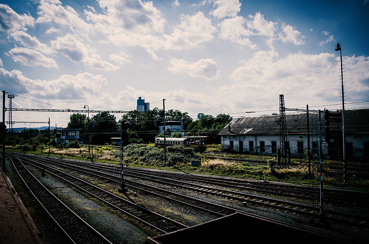 train, train station, old, rail yard, ground, sky, clouds, Pripyat, HD wallpaper