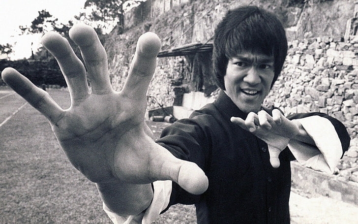 Bruce Lee, men, actor, hands, warrior, monochrome, one person, HD wallpaper