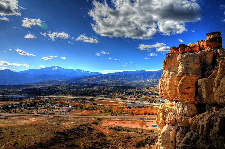 landscape photography of pathway near mountains during daytime, colorado springs, colorado springs