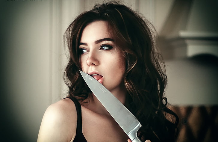 stainless steel kitchen knife, girl, tongue, sponge, teeth, Anastasia Lis, HD wallpaper