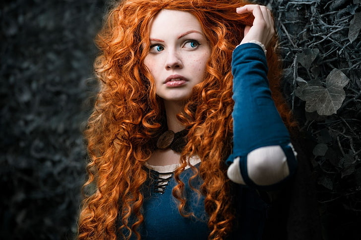 women's blue long-sleeved top, redhead, curly hair, selective coloring, HD wallpaper