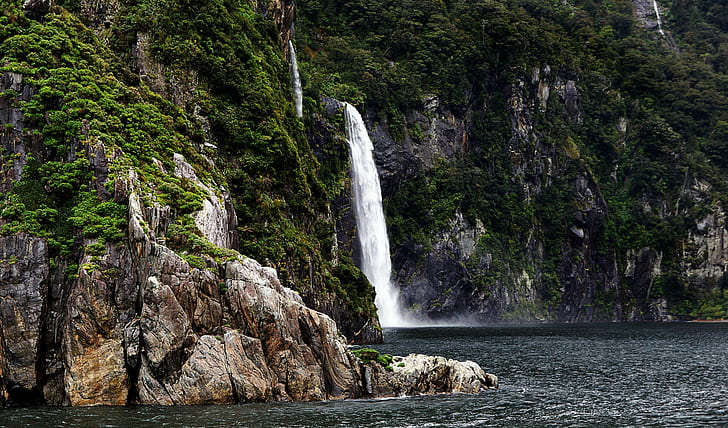 waterfalls on black and green mountain, beauty, Milford Sound