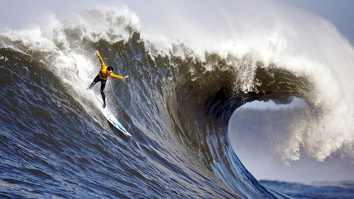 Sea, Surfing, Huge Waves, man doing surfing photo, HD wallpaper
