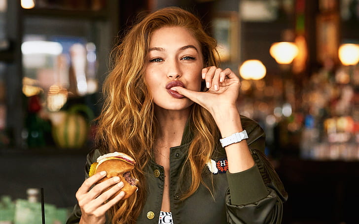 Gigi Hadid, redhead, women, food, model, hamburgers, HD wallpaper
