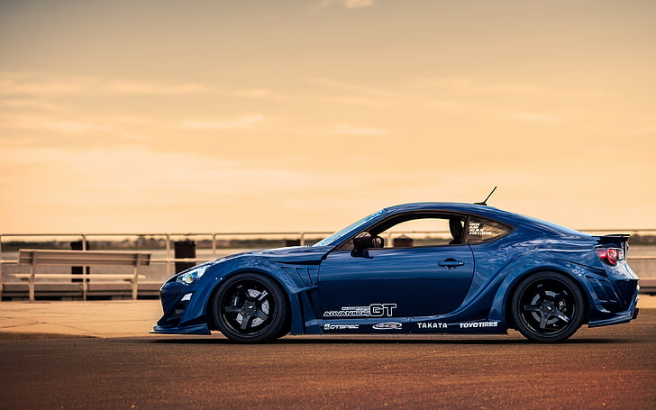 blue Nissan GT-R, car, Toyota, Toyota GT86, mode of transportation, HD wallpaper