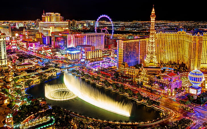 Las Vegas Strip At Night Seen From The Balcony Of The Cosmopolitan Hotel Desktop Wallpaper For Pc, Tablet And Mobile Download 2560×1600
