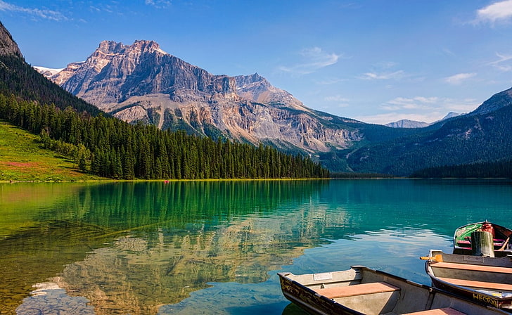 lake, emerald, summer, mountains, forest, water, boat, nature, HD wallpaper