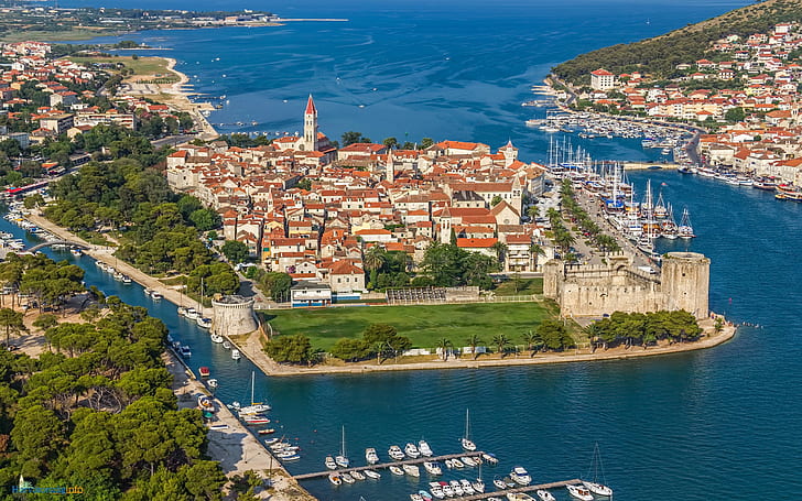 Trogir Croatia Tourist Spots Medieval Towns On The Adriatic Sea