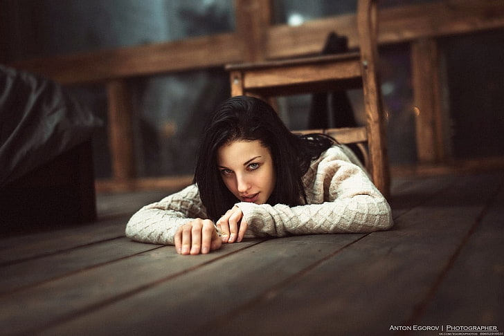 Alla Berger, women, model, on the floor, chair, young adult