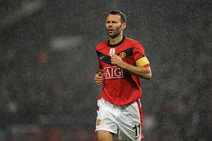 men's red and black crew-neck T-shirt, ryan giggs, manchester united, HD wallpaper