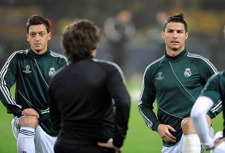 men's green jacket, soccer, Mesut Ozil, Cristiano Ronaldo, Real Madrid
