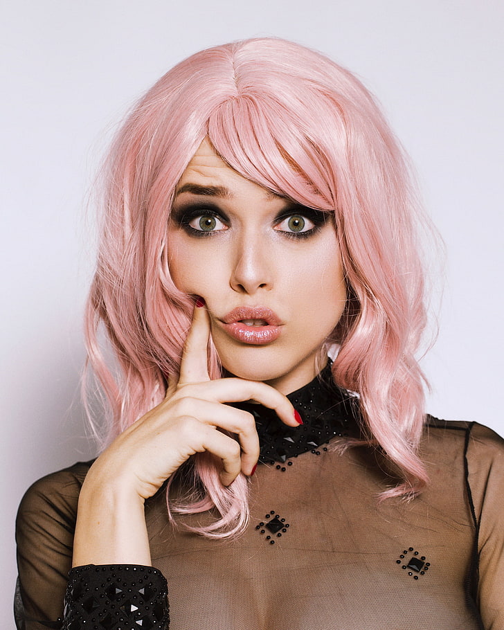 Lauren Summer, women, model, pink hair, pink lipstick, red nails