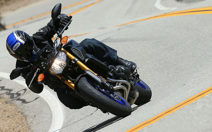 HD wallpaper: Yamaha FZ-09 2014, black sports bike, Motorcycles,  transportation | Wallpaper Flare