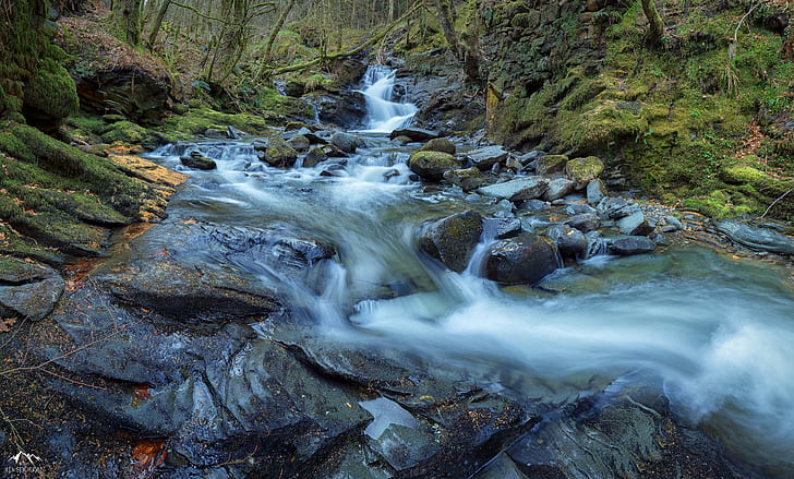 water spring with rock time lapse photography, Kirkton, Falls