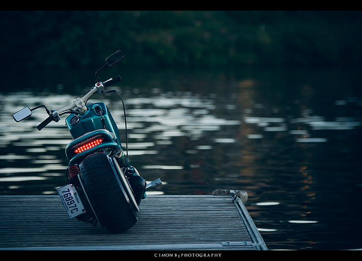 black cruiser motorcycle, vehicle, nature, water, focus on foreground, HD wallpaper