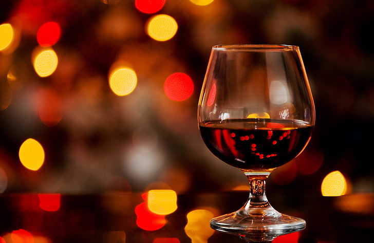 clear wine glass, alcohol, cognac, bokeh, drink, wineglass, celebration, HD wallpaper