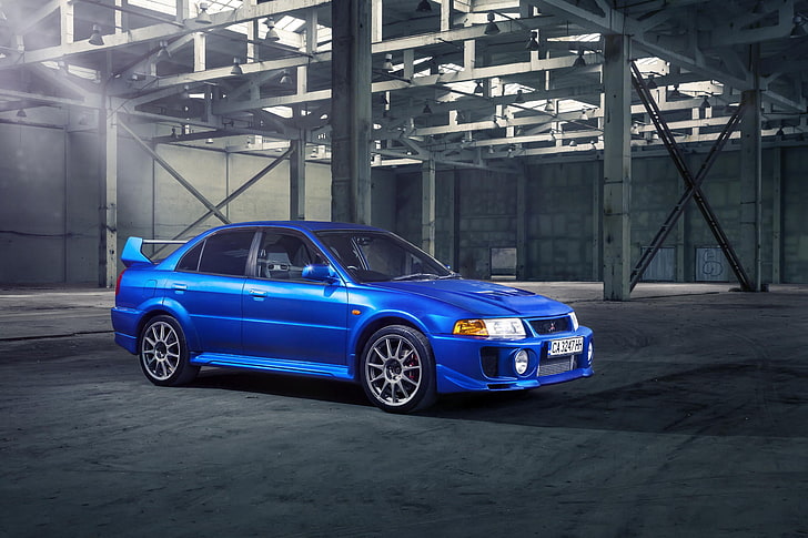 blue Mitsubishi Lancer sedan, hangar, evolution, Evolution V, HD wallpaper