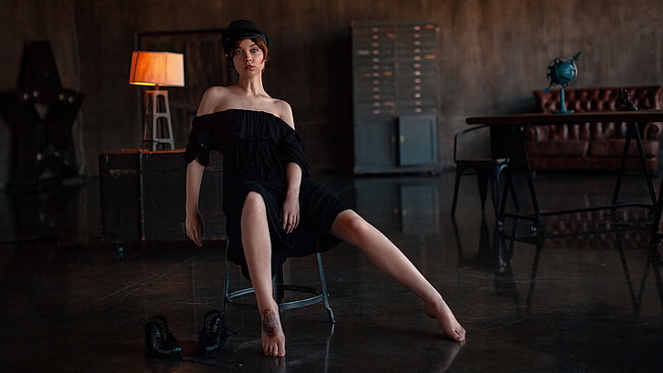 Olya Pushkina, women, model, portrait, indoors, sitting, chair