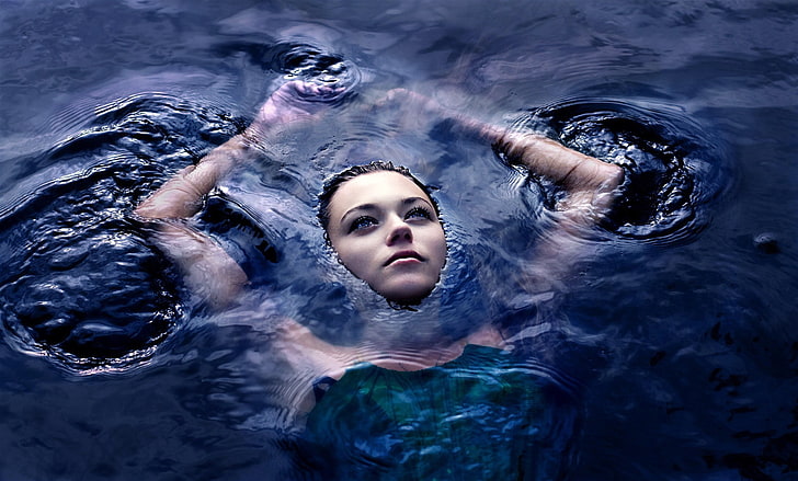 women, in water, blue eyes, Conceptual, brunette, swimming, HD wallpaper