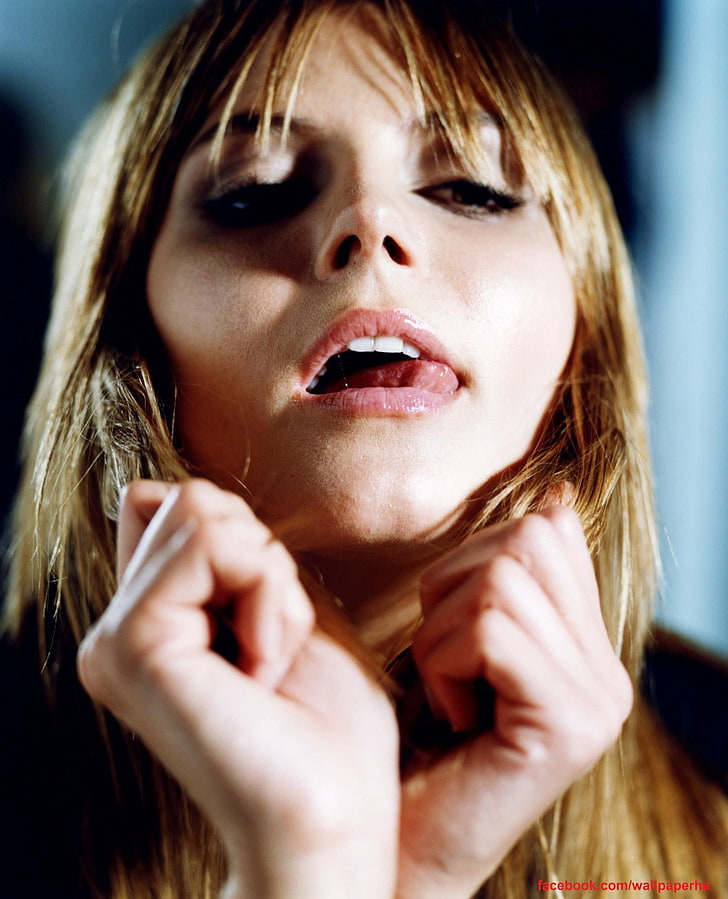 Heidi Klum, face, model, women, tongues, one person, portrait, HD wallpaper